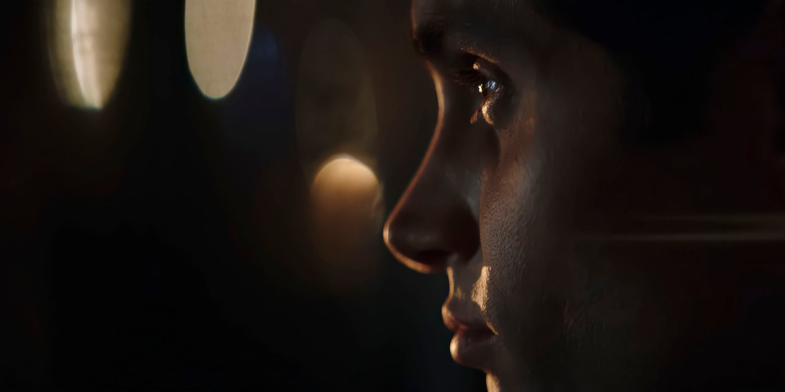 Joe in profile — You, Season 1